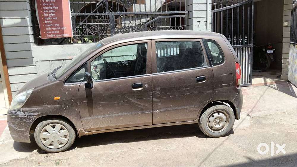 Maruti Suzuki Zen Estilo 2011