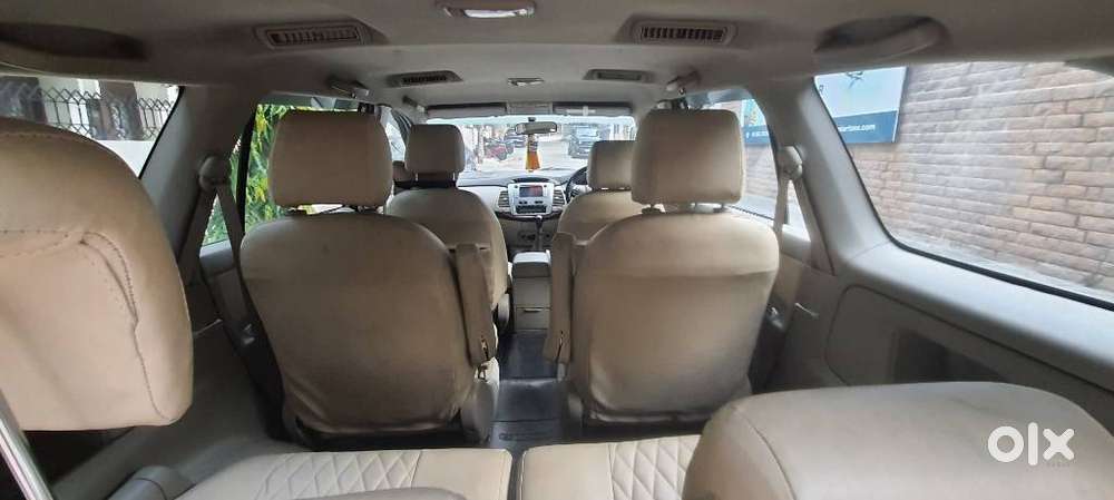 Toyota Innova 2.5 V 7 Str, 2013, Diesel