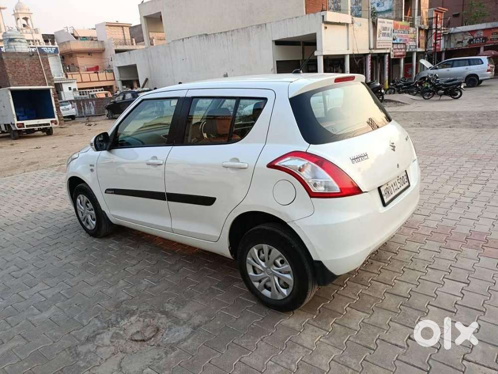 Maruti Suzuki Swift Ldi Optional, 2015, Diesel