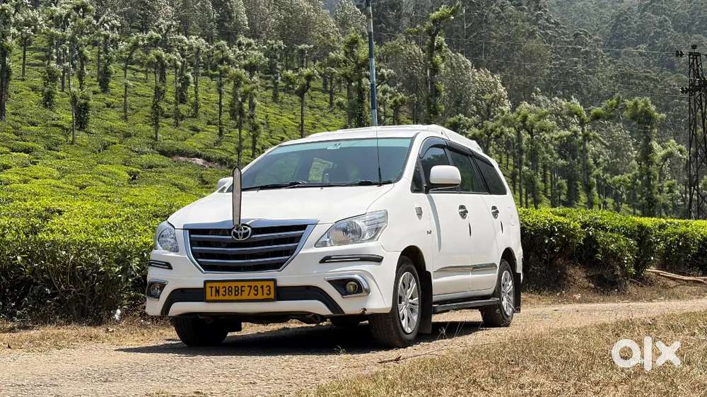 Toyota Innova Diesel 2011 4th