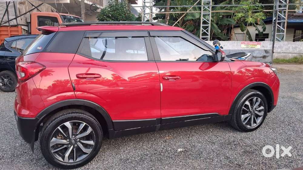 Mahindra Xuv300 W8 Option, 2021, Petrol