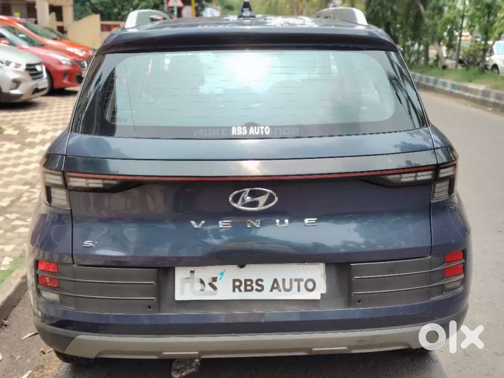 Hyundai Venue Sx, 2022, Petrol