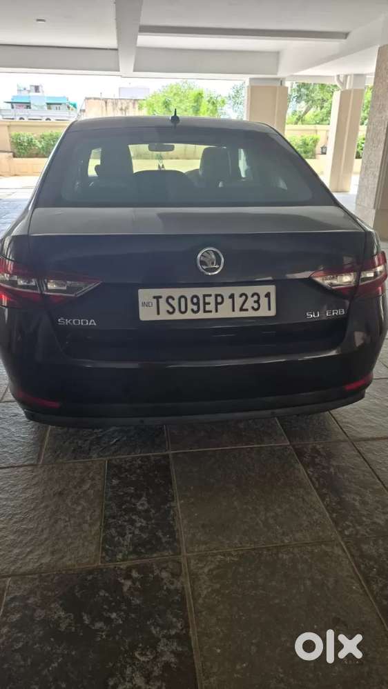 Skoda Superb [ ] 1.8 Style Tsi At, 2017, Petrol