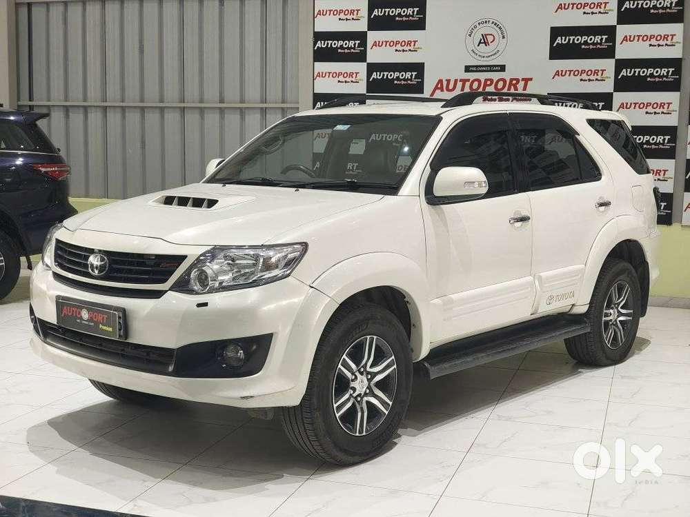 Toyota Fortuner 3.0 4x2 Automatic, 2013, Diesel