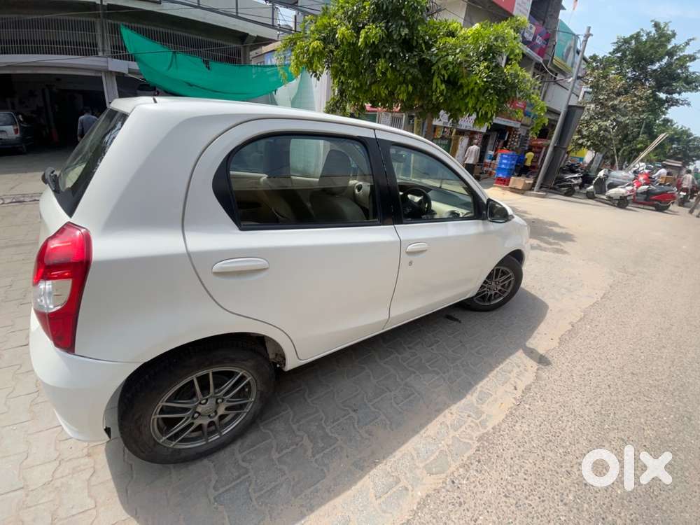 Toyota Etios Liva 2019