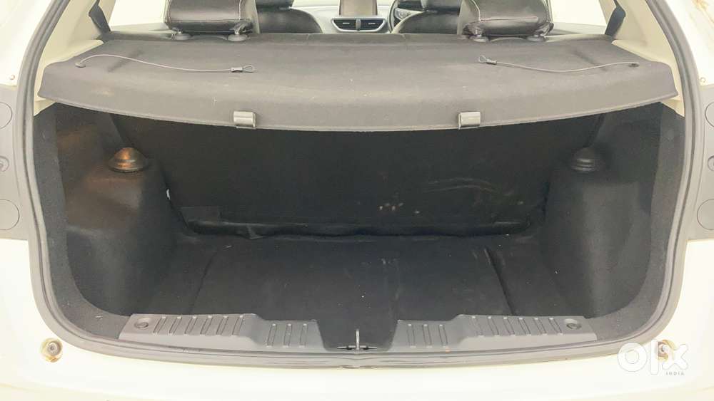 Tata Altroz Xz, 2021, Petrol