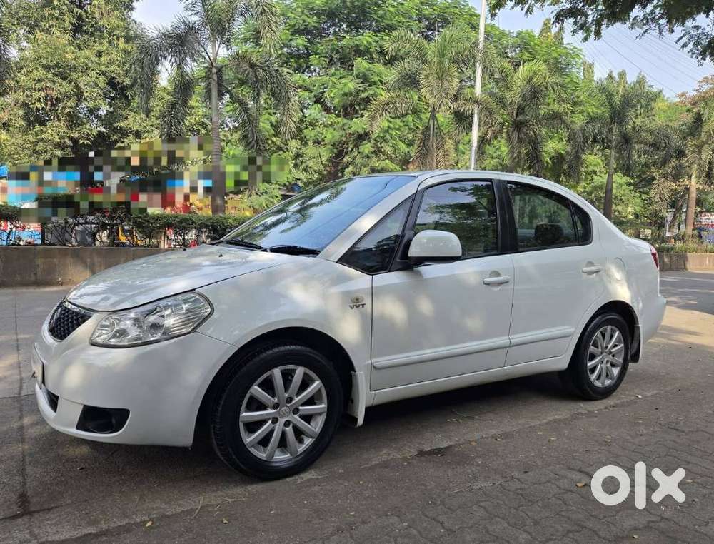 Maruti Suzuki Sx4 Zxi Mt Bsiv, 2012, Petrol