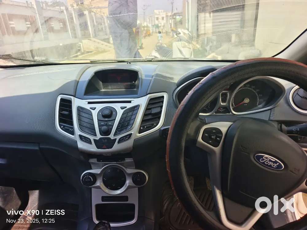 Ford Fiesta Titanium 2012
