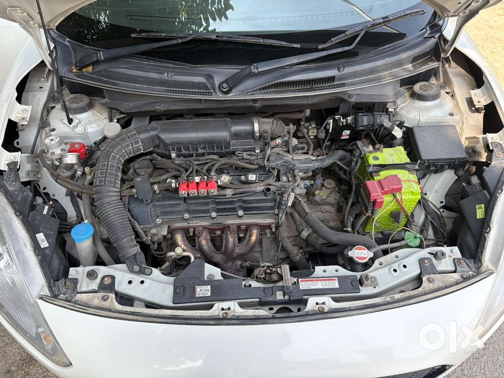 Maruti Suzuki Swift Vxi 2019