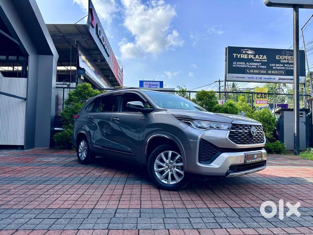 Toyota Innova Hycross 2.0 Vx Hybrid 7 Str, 2024, Petrol
