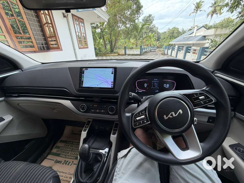 Kia Carens Prestige Diesel (7 Seater) 2022