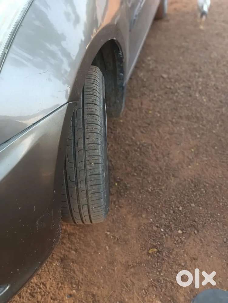 Maruti Suzuki Swift Dzire 2015 Diesel 840000 Km Driven