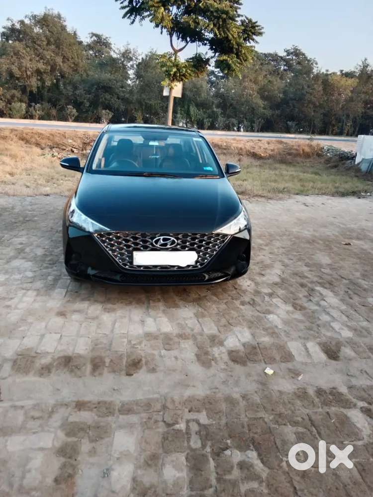 Hyundai Verna 2021 Diesel 950000 Km Driven