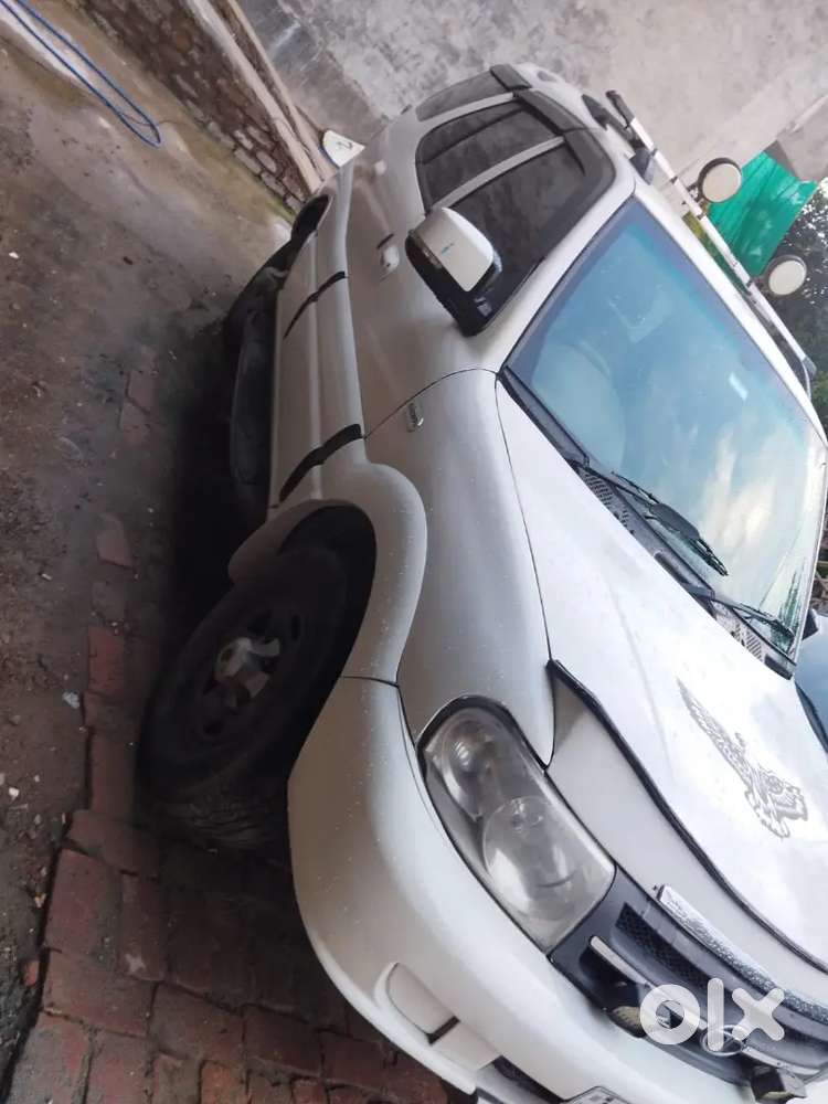 Tata Safari Dicor 4x2 2014 Diesel