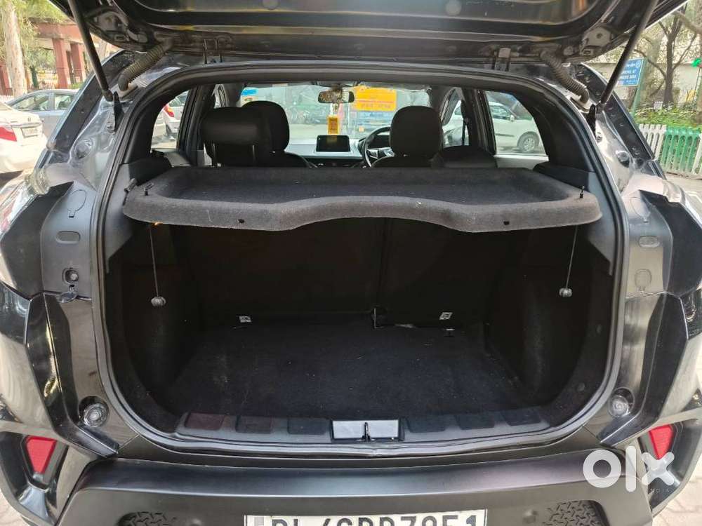 Tata Nexon 1.2 Revotron Xza Plus Hs Dark Edition, 2023, Petrol