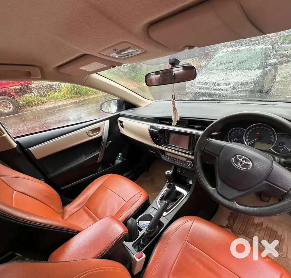 Toyota Corolla Altis 2015 Model