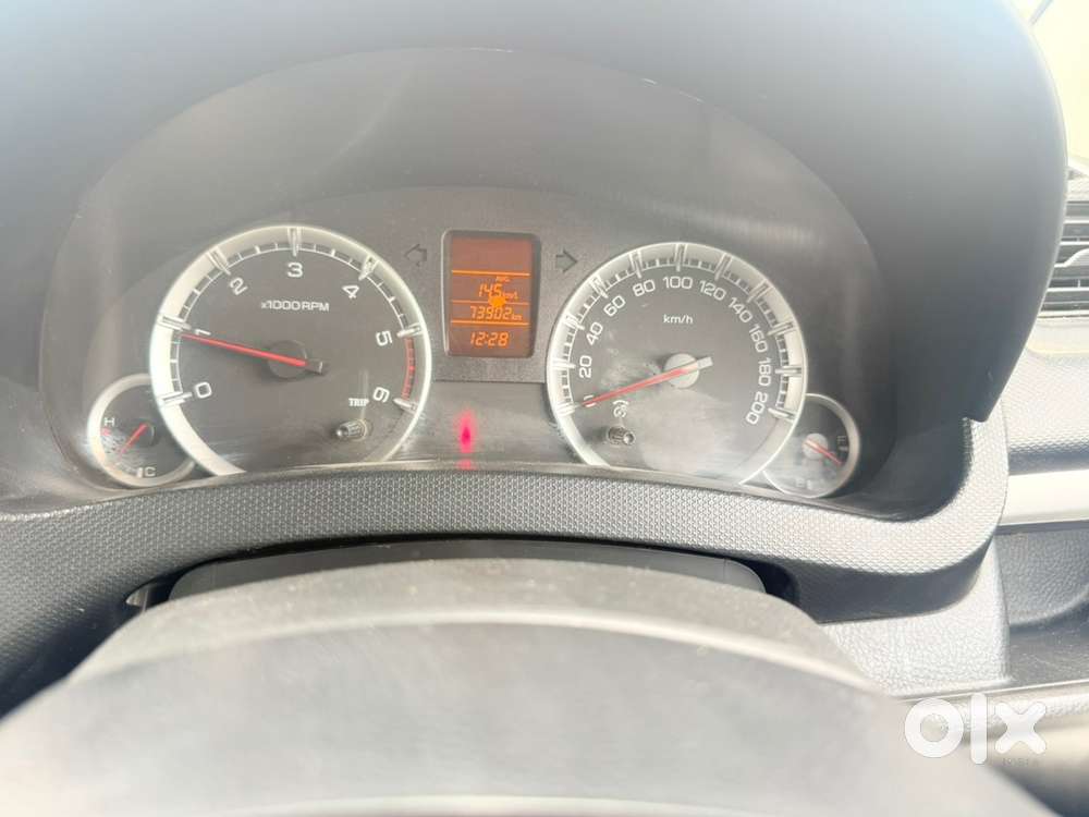 Maruti Suzuki Swift 2015 Diesel 73000 Km Driven