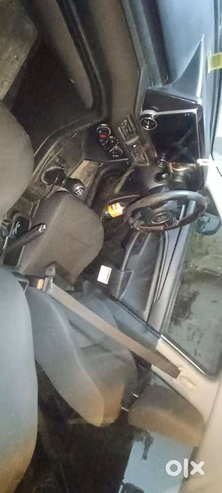 Maruti Suzuki Brezza 1.5 Lxi Cng, 2025, Petrol