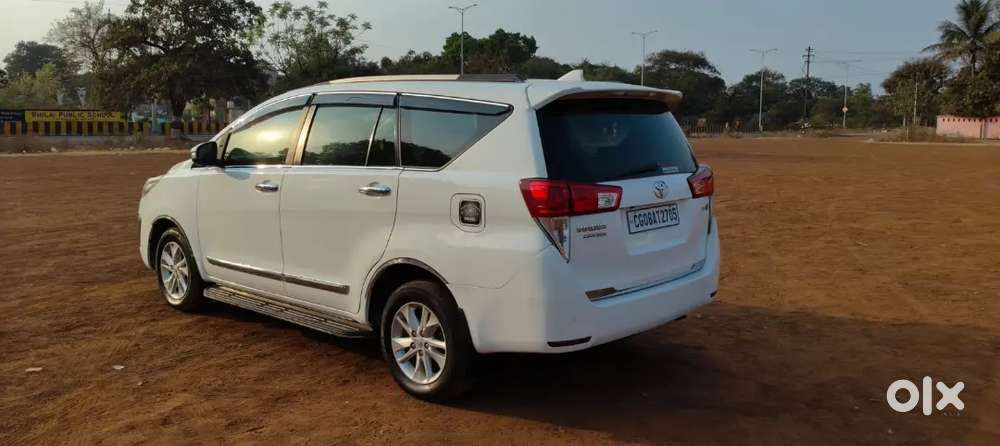 Toyota Innova Crysta 2022