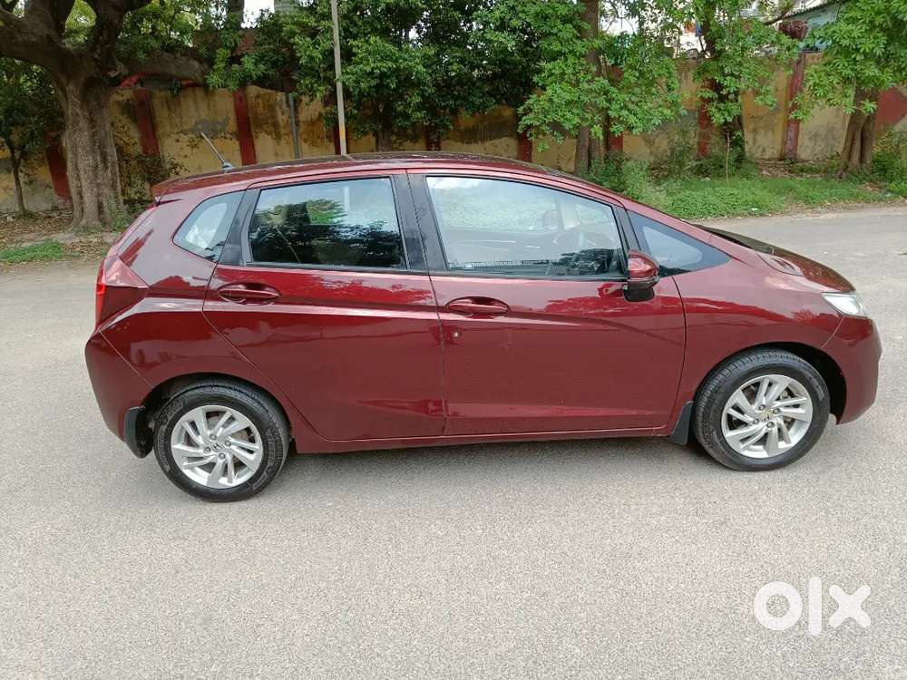 Honda Jazz 2017 V Automatic Transmission