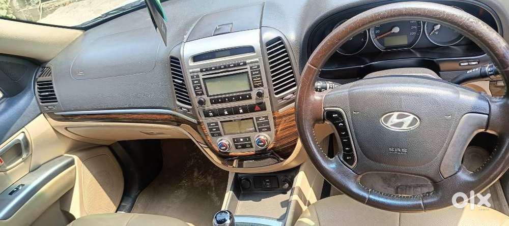 Hyundai Santa Fe 2009-2013 4x2, 2013, Diesel