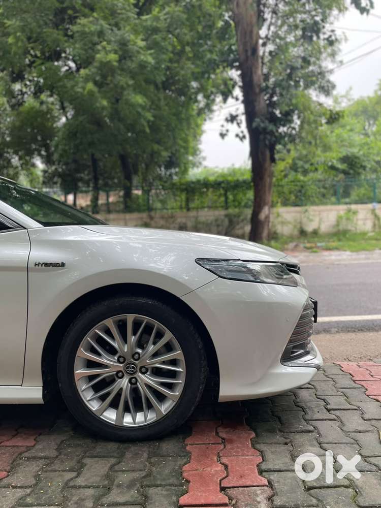Toyota Camry 2.5l Automatic, 2019, Petrol