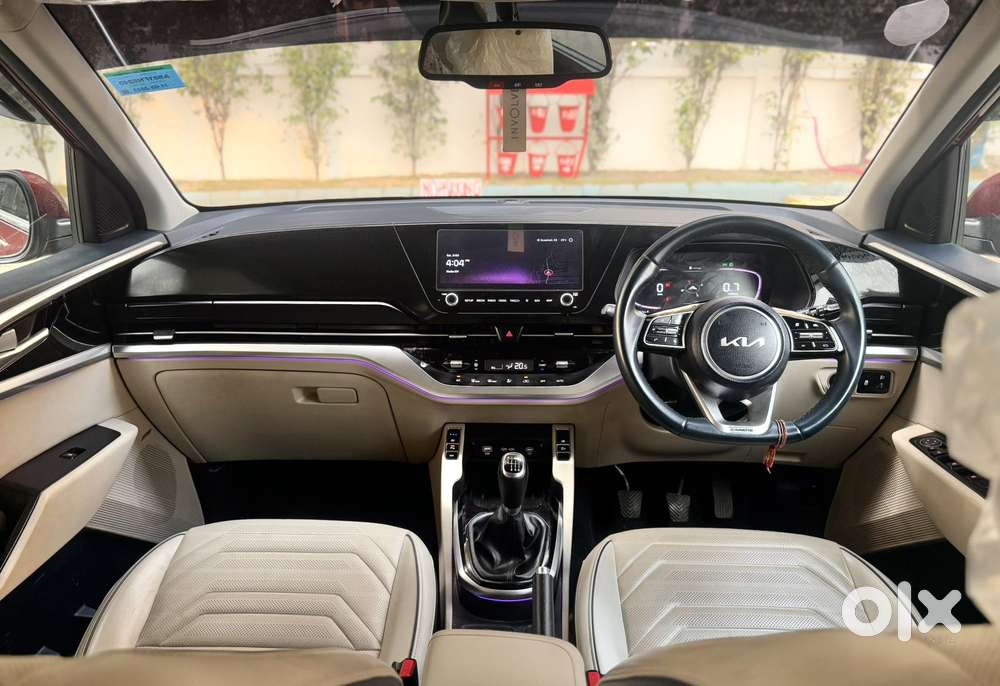 Kia Carens 1.5 Luxury Plus Turbo 7 Str, 2023, Petrol