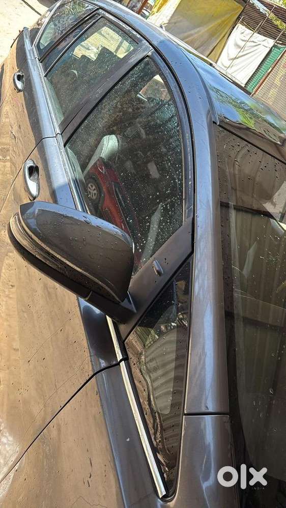 Toyota Innova Crysta 2017 Diesel Well Maintained Loan Service