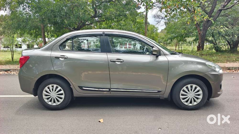 Maruti Suzuki Swift Dzire 1.2 Vxi, 2017, Petrol
