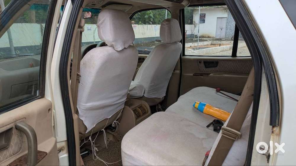 Tata Safari 2012– Excellent Engine, New Tyres, Insurance