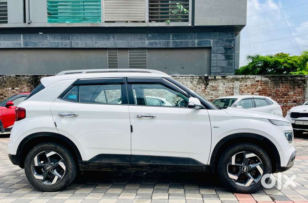 Hyundai Venue 1.0 Sx (o) Turbo Dct, 2019, Petrol