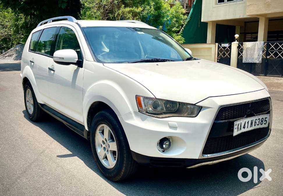 Mitsubishi Outlander 2.4 Cvt, 2010, Petrol