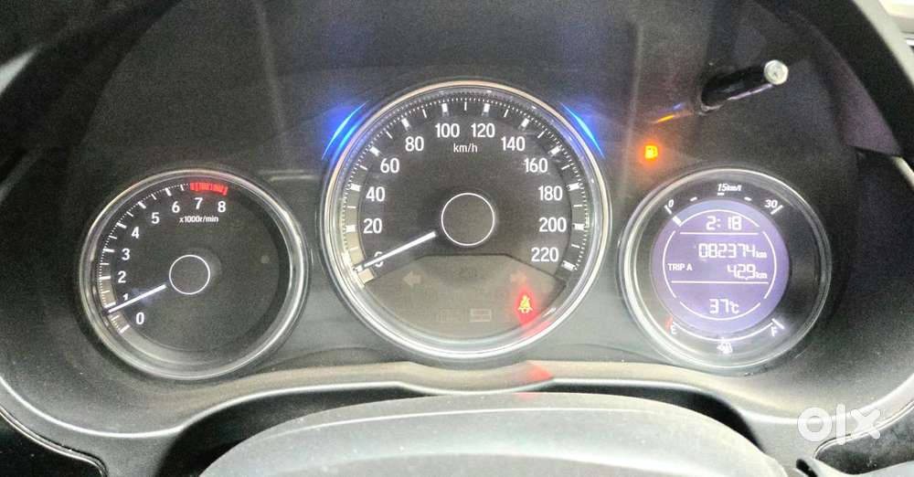 Honda City I-vtec V, 2017, Petrol