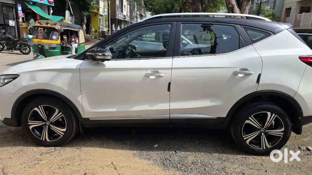 Mg Astor 2023 Petrol Well Maintained