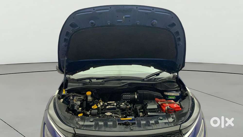 Tata Altroz 1.2 Xza Plus, 2022, Petrol
