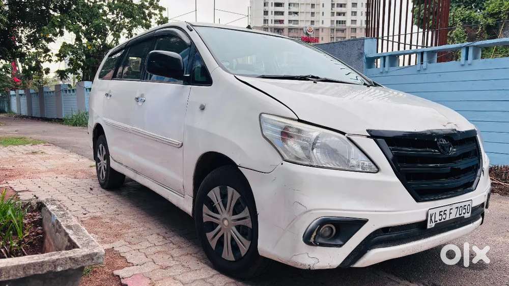 Toyota Innova 2007 Diesel 300528 Km Driven