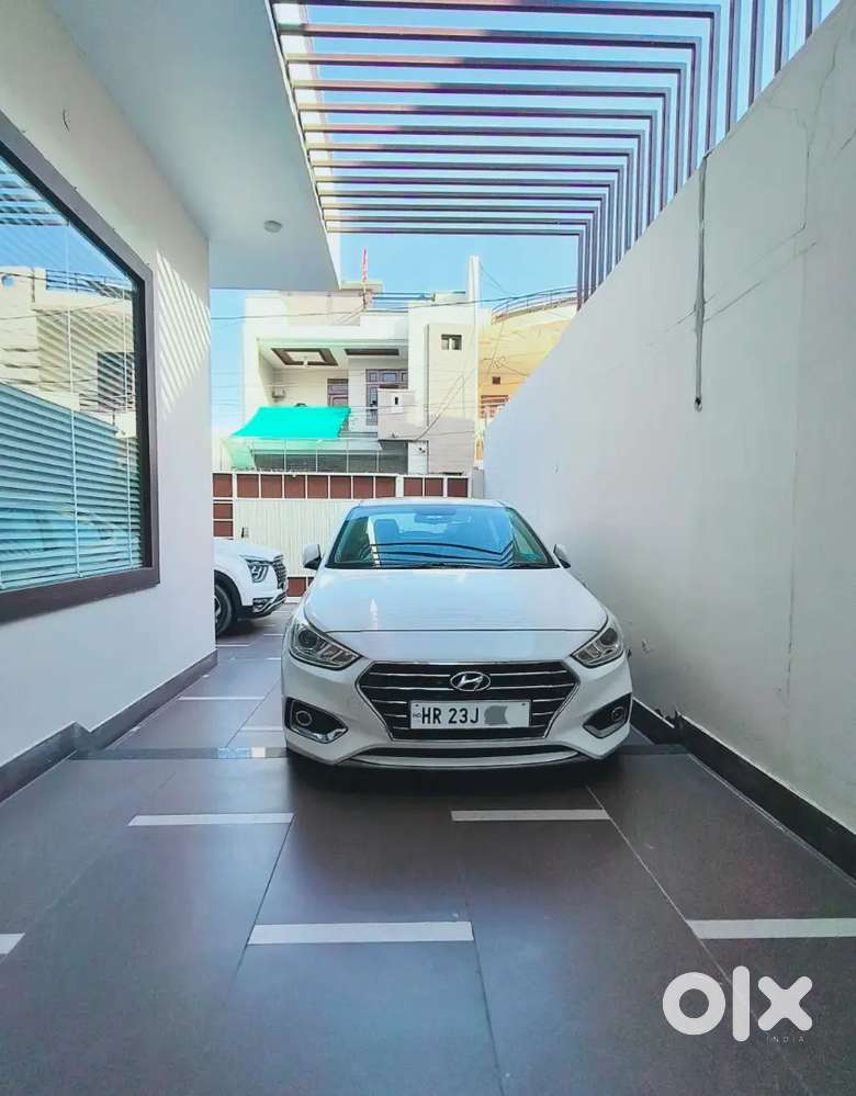 Premium Car Verna 1.6 Sxo Special Anniversary Edition