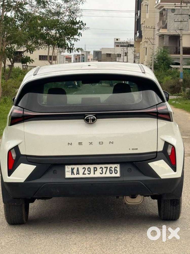 Tata Nexon, 2024, Cng & Hybrids