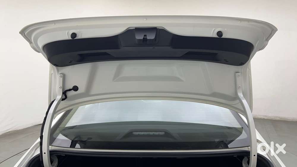 Volkswagen Virtus 1.0 Topline Tsi, 2022, Petrol