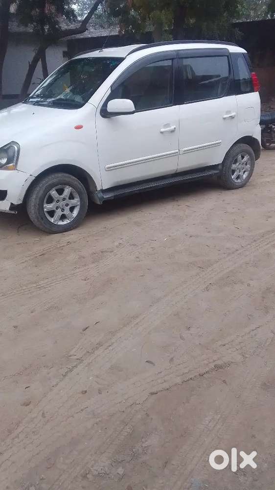 Mahindra Quanto 2015 Diesel Good Condition