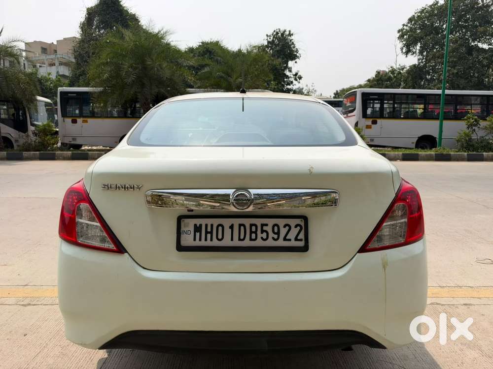 Nissan Sunny Xv, 2018, Petrol