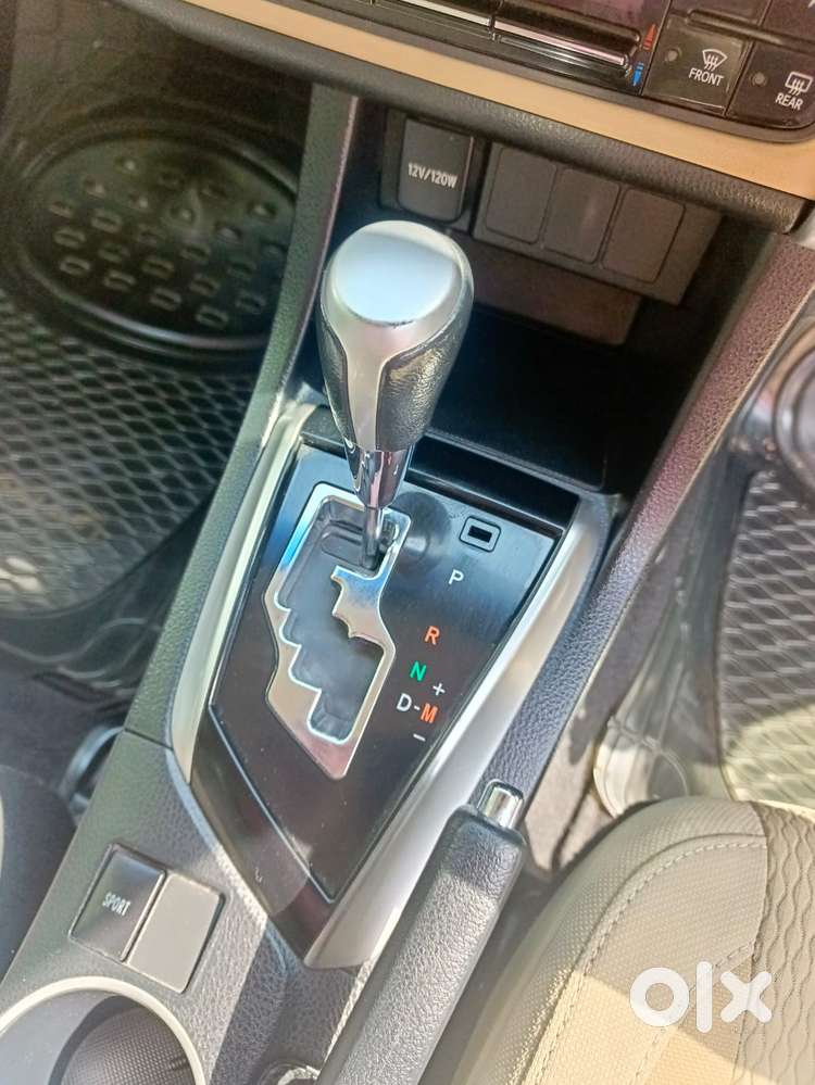 Toyota Corolla Altis