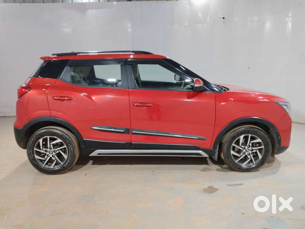 Mahindra Xuv300 W8 (o) 1.5 Diesel Amt, 2022, Diesel