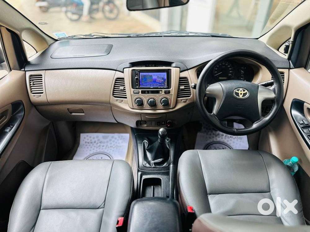 Toyota Innova 2.5 Gx 7 Seater Limited Edition, 2015, Diesel