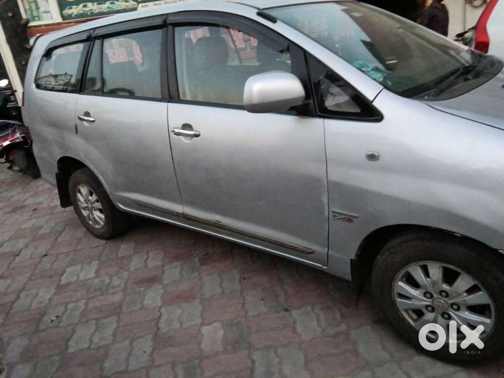 Toyota Innova 2009-2011 2.0 Vx 8 Str, 2011, Diesel