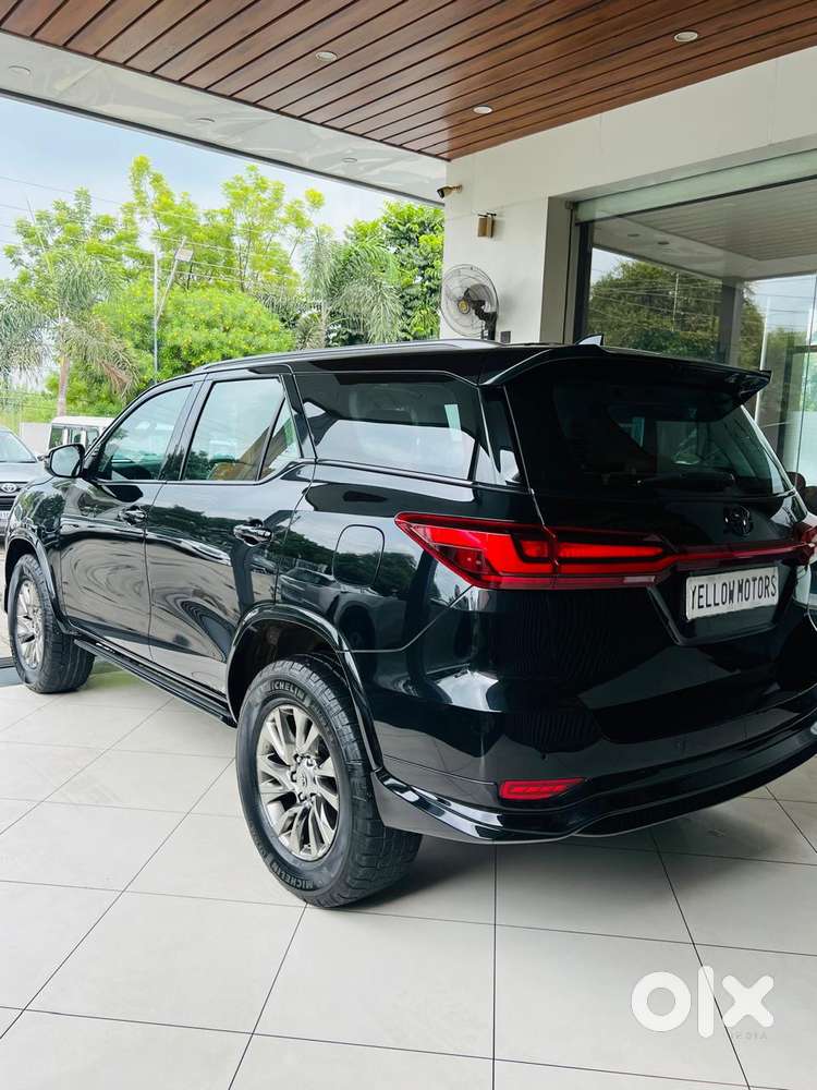 Toyota Fortuner 4x2 At 2.8 Diesel, 2023, Diesel