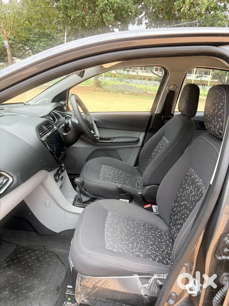 Tata Tiago 1.2 Revotron Xt (o), 2024, Petrol