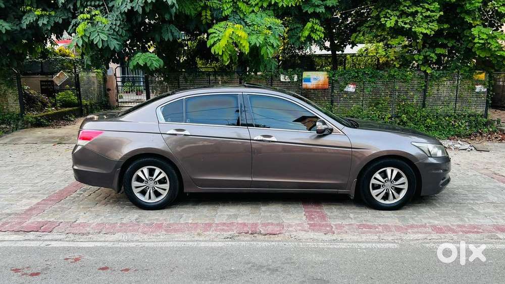 Honda Accord I-vtec 2.4l Mt P Sunroof