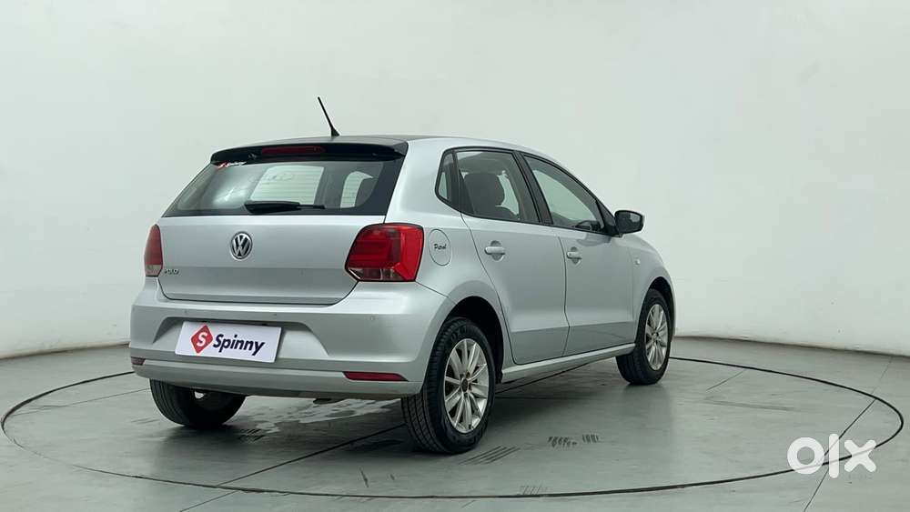 Volkswagen Polo Petrol Highline 1.2l, 2015, Petrol