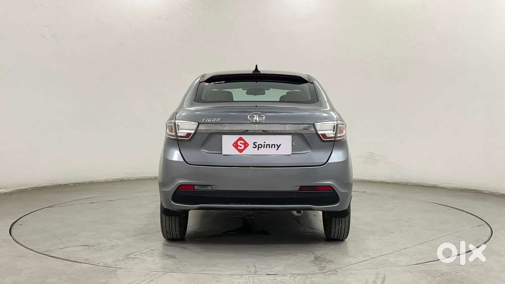 Tata Tigor Xza, 2018, Petrol